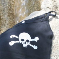 White Skull<br>(Black/White ink)